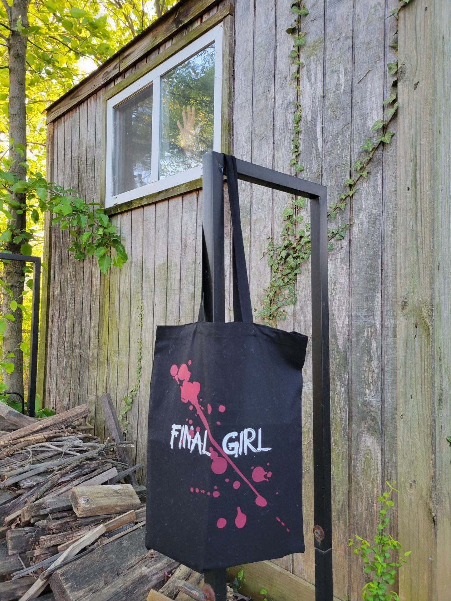 Final Girl Tote Bag